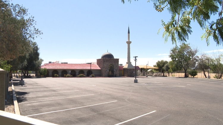 Man arrested in connection with incident at Phoenix mosque