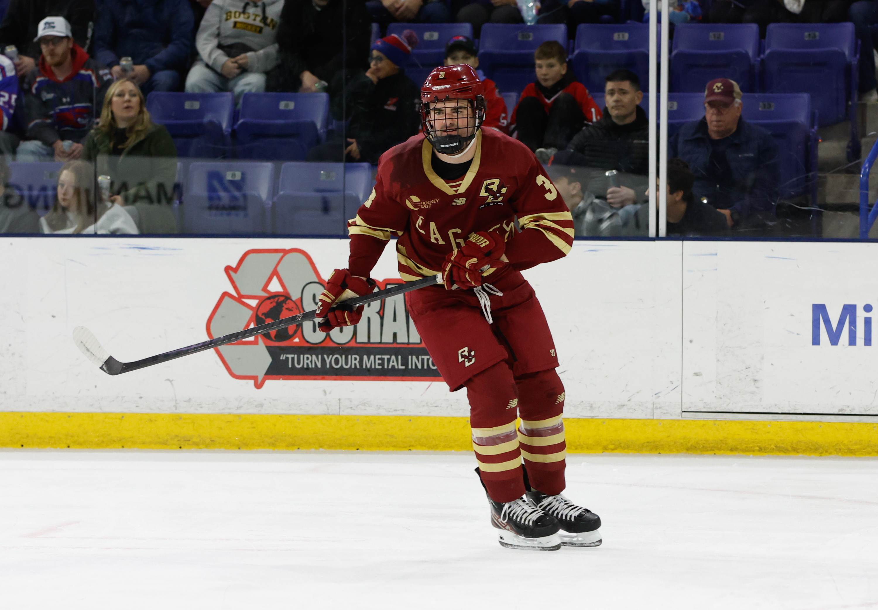 Boston College Men’s Hockey Falls to Northeaster 4-2