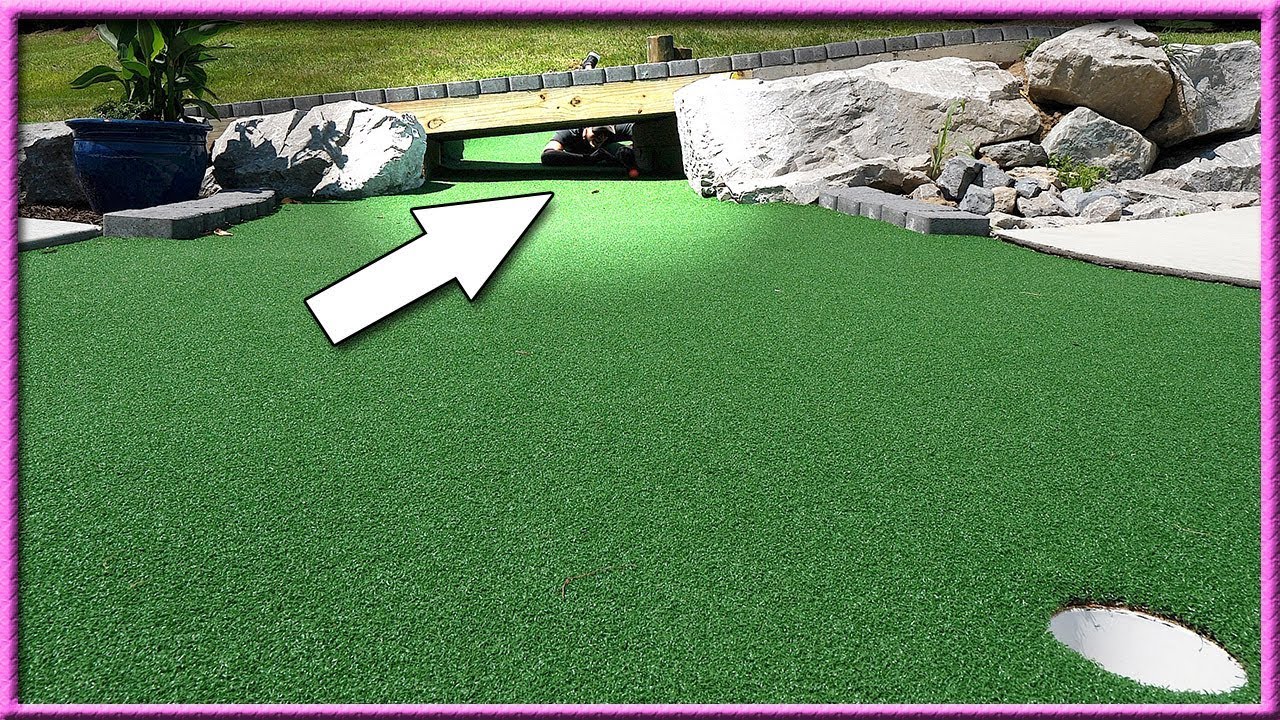 My weirdest and toughest mini golf shot ever