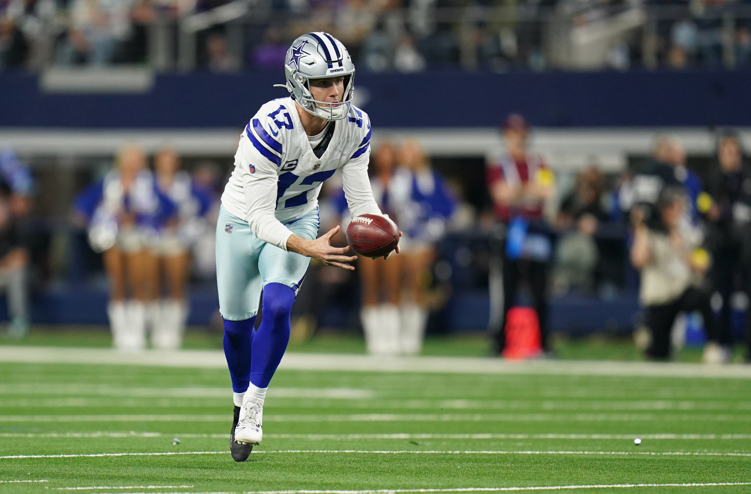 Cowboys placing second-round tender on K Brandon Aubrey