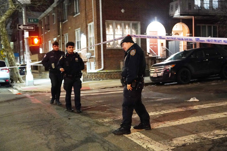 Boy, 14, fatally shot in the head while sitting inside car in Sunset ...