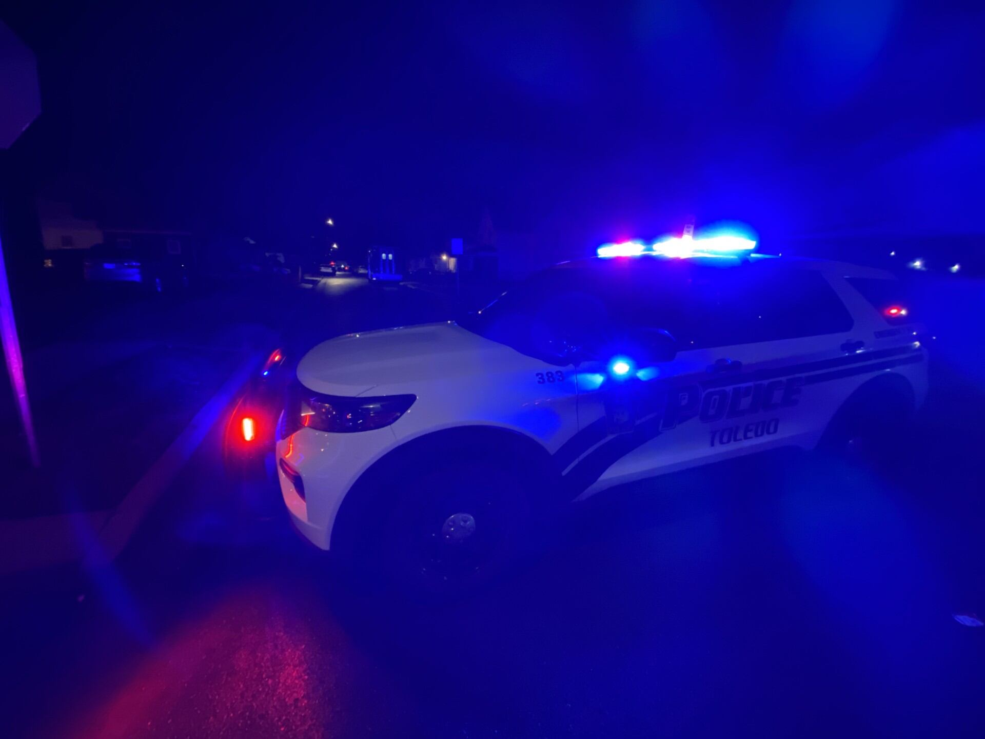 Toledo man arrested after domestic violence call leads to barricade and ...