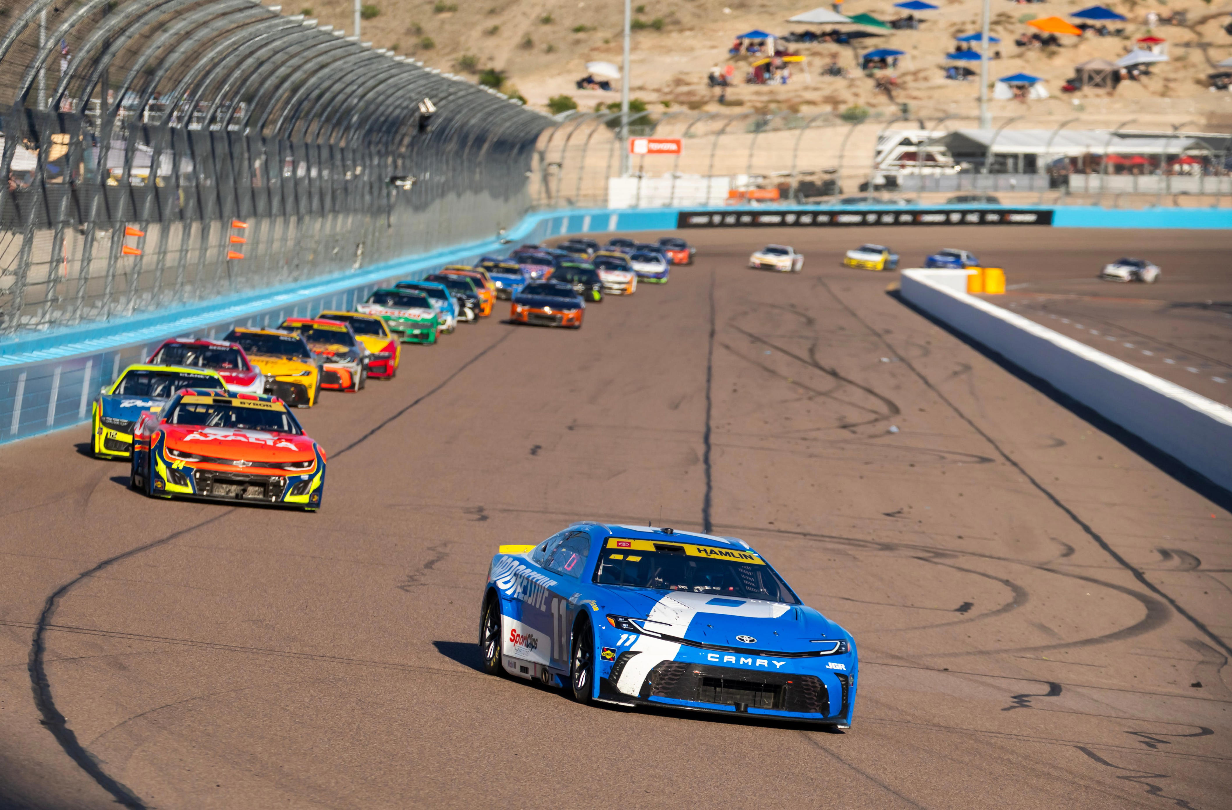 NASCAR lineup after qualifying at Phoenix. TV time, channel
