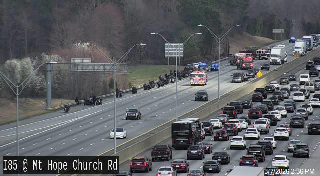 Crash closes multiple lanes on I-85 South in Guilford County near Mount ...