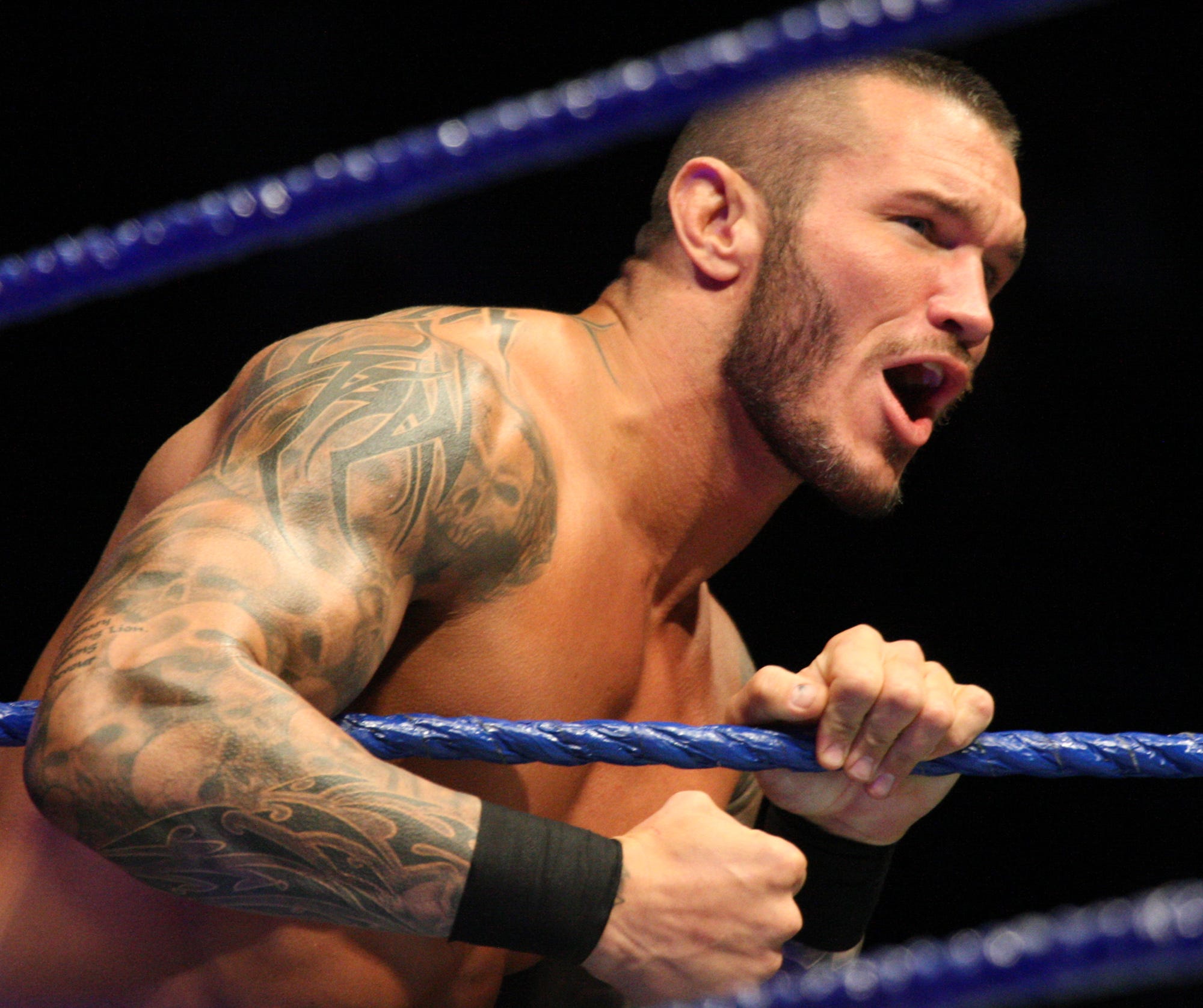 WWE Smackdown preview. What channel is Smackdown on? Start time?