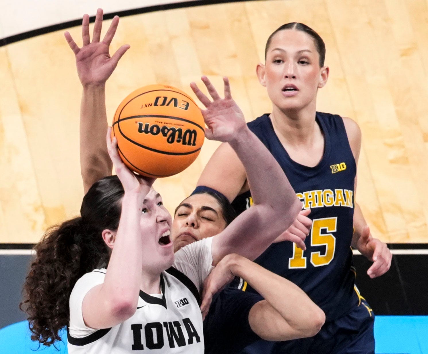 Iowa women's basketball beats Michigan, makes 5th Big Ten Tournament ...