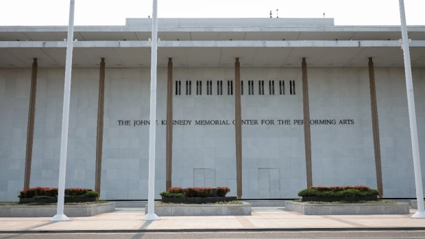 National Symphony Orchestra executive director to depart Kennedy Center