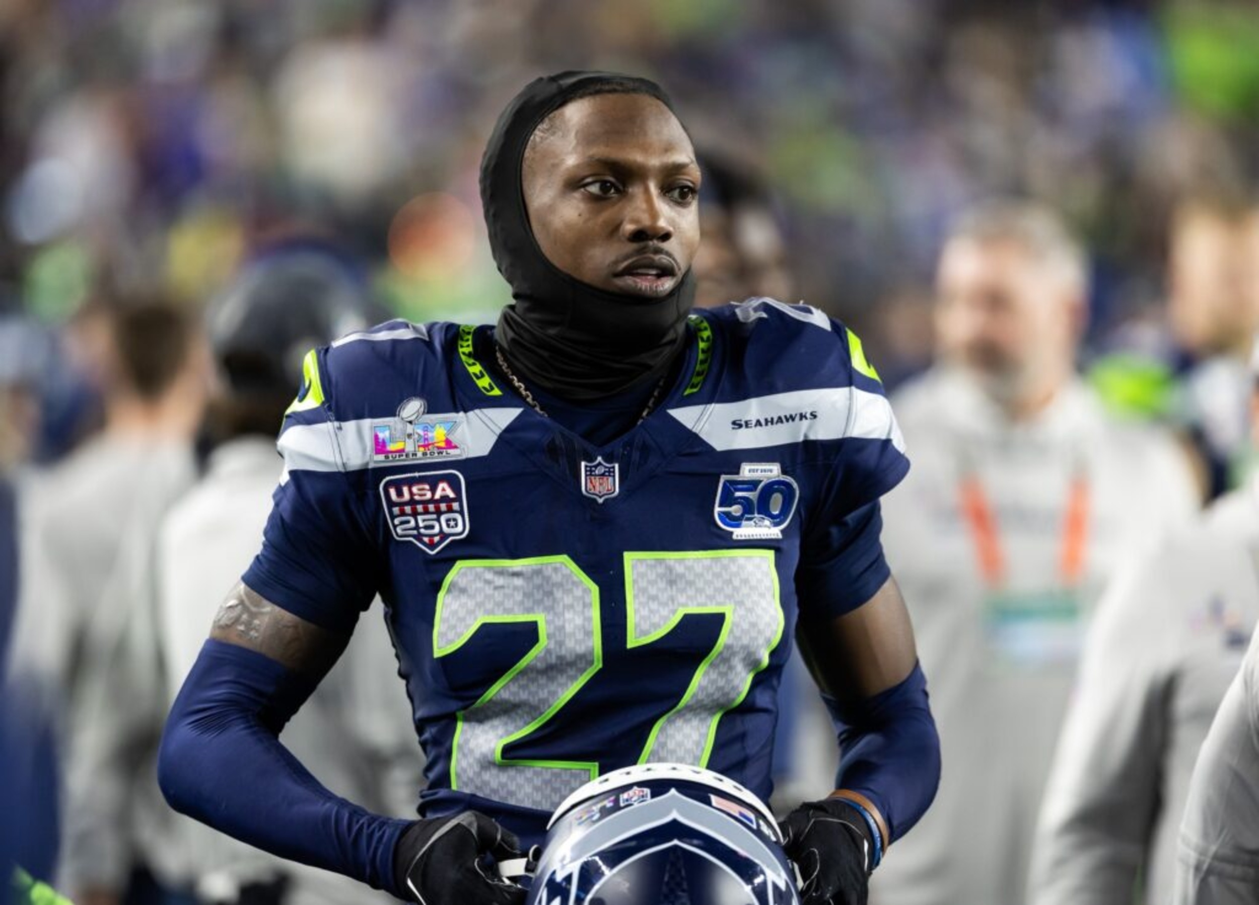 Pro Bowl cornerback signs contract with the Eagles