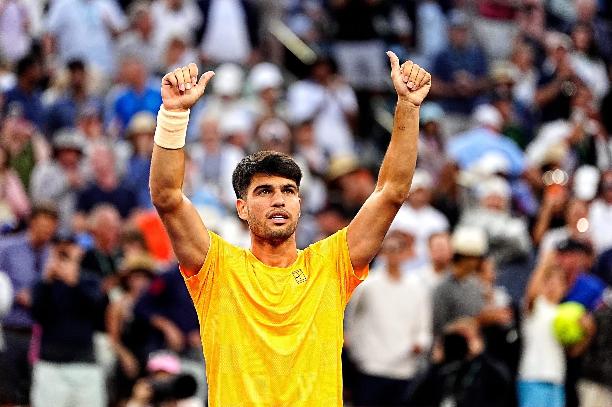 Carlos Alcaraz remains unbeaten this season with win over Grigor Dimitrov