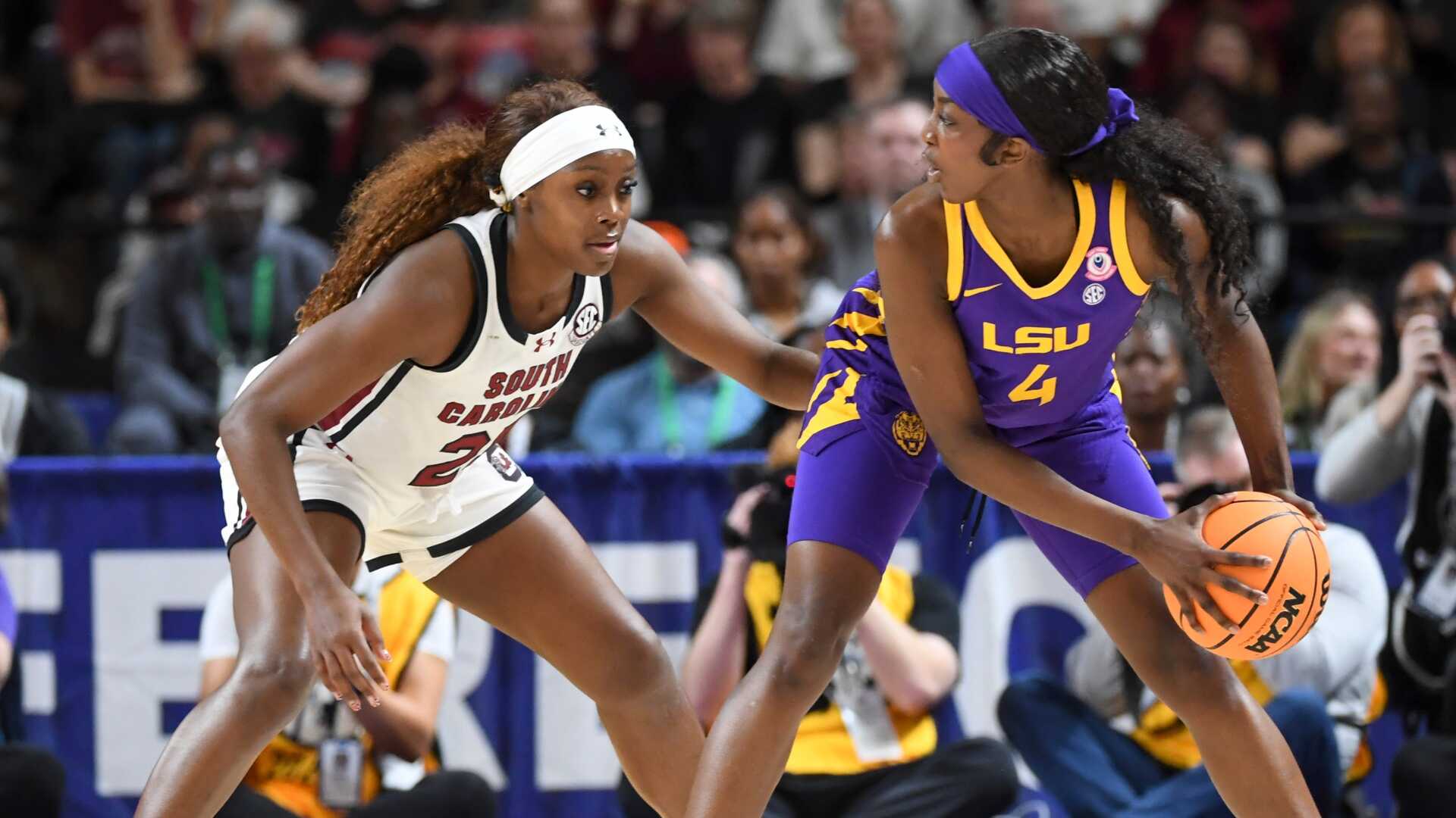 Raven Johnson's 22 points lift No. 3 South Carolina past No. 6 LSU 83 ...
