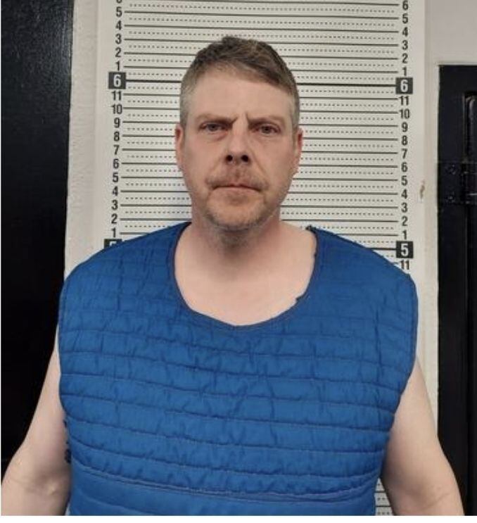 Man arrested after deputies respond to reports of shots fired