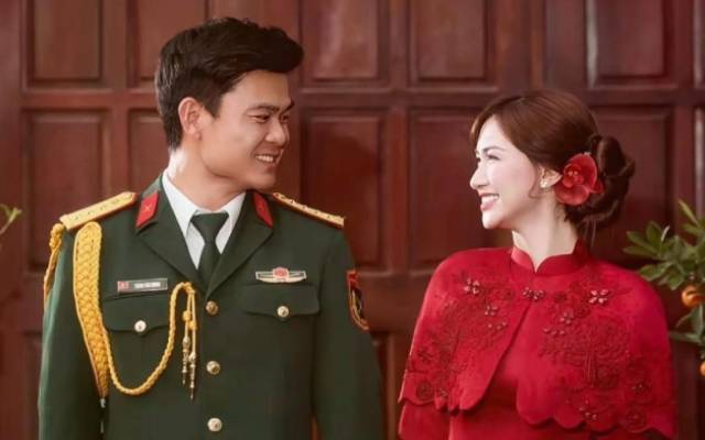 Hòa Minzy và loạt hình ảnh với Đại úy Thăng Văn Cương ở Sao nhập ngũ