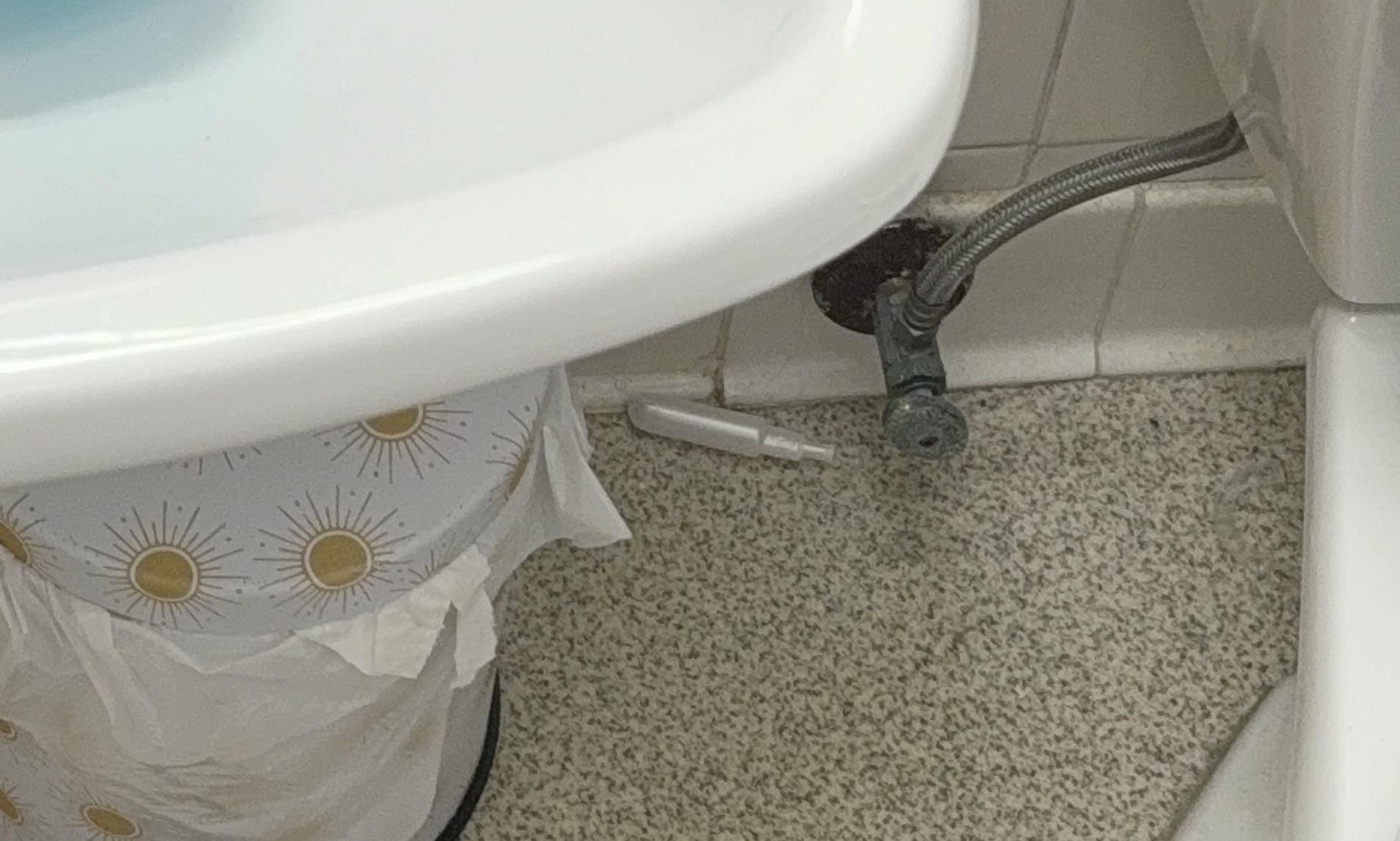 Frustrating bathroom optical illusion... can you find the Invisalign in ...