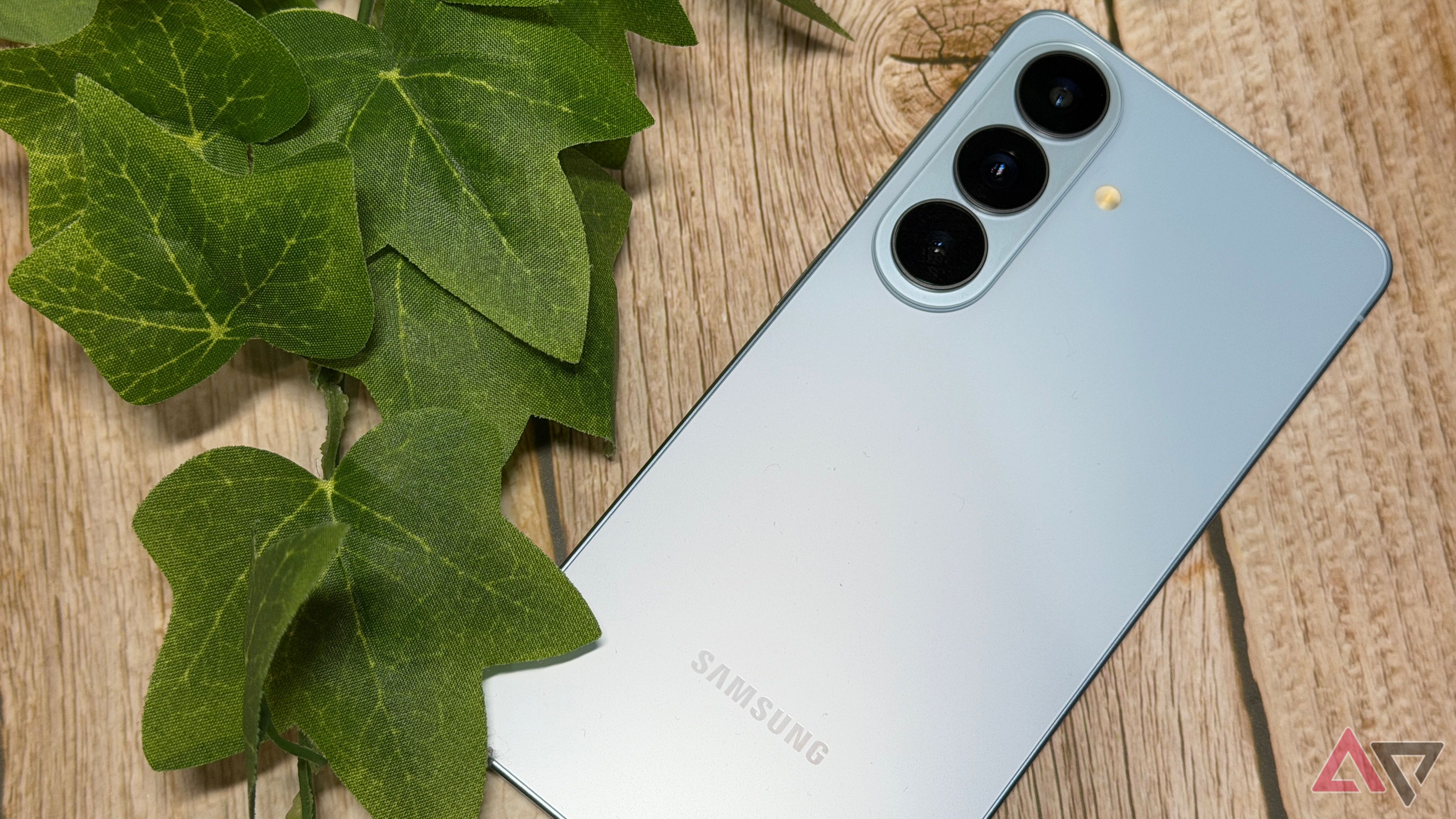 The Galaxy S26 is the compact flagship I wanted — almost