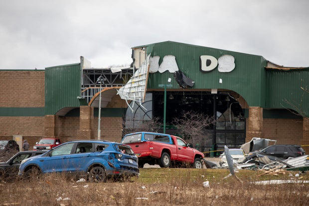 Whitmer declares state of emergency after at least 3 tornadoes touch ...