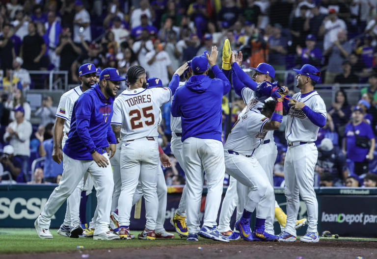 Venezuela aplasta 11-3 a Israel en el Clásico Mundial