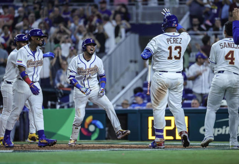 Venezuela aplasta 11-3 a Israel en el Clásico Mundial