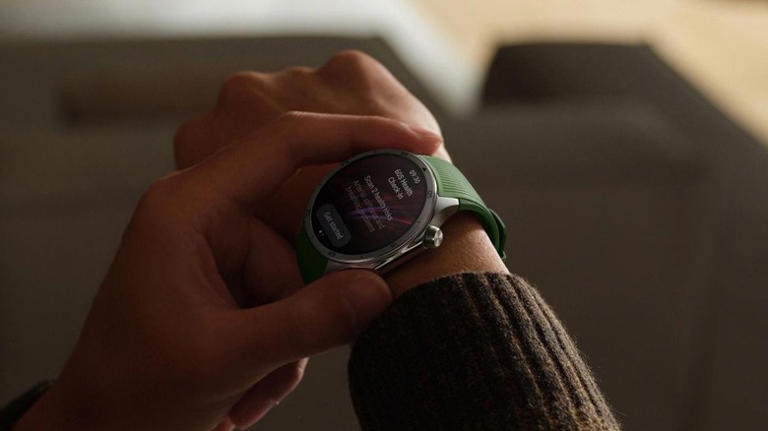 4 smartwatches with longer battery life than the Apple Watch Series 11