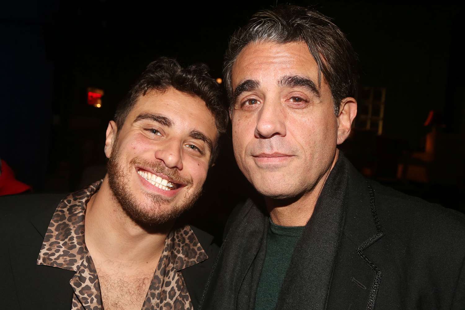 Jake Cannavale dice que trabajar con su padre Bobby Cannavale en su nueva serie de televisión ‘mejoró’ su vínculo (exclusiva)