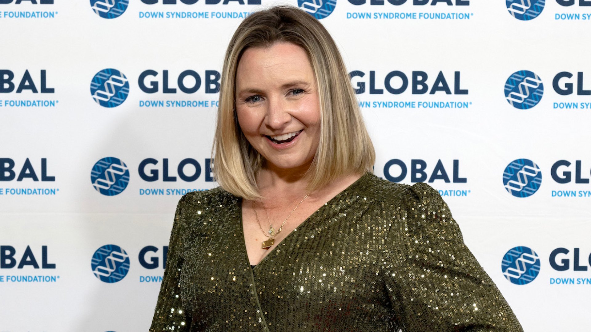 '7th Heaven' alum Beverley Mitchell details colon cancer scare in her 30s