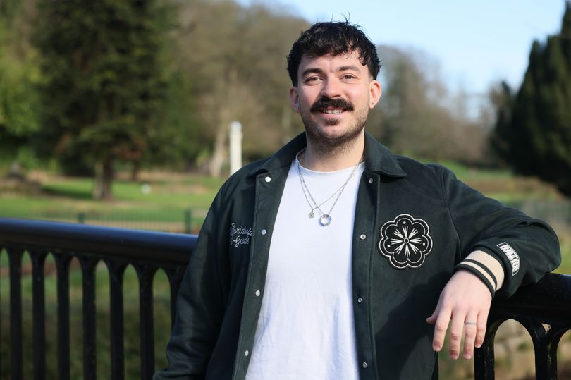 Cheshire singer Harry back after sailing high seas as cruise ship crooner