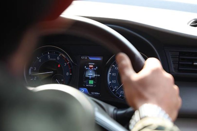 Drivers with 'stop start' technology in cars warned over consequences