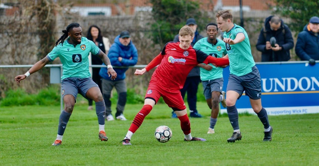 Picture gallery: Wick lose at home to Lingfield