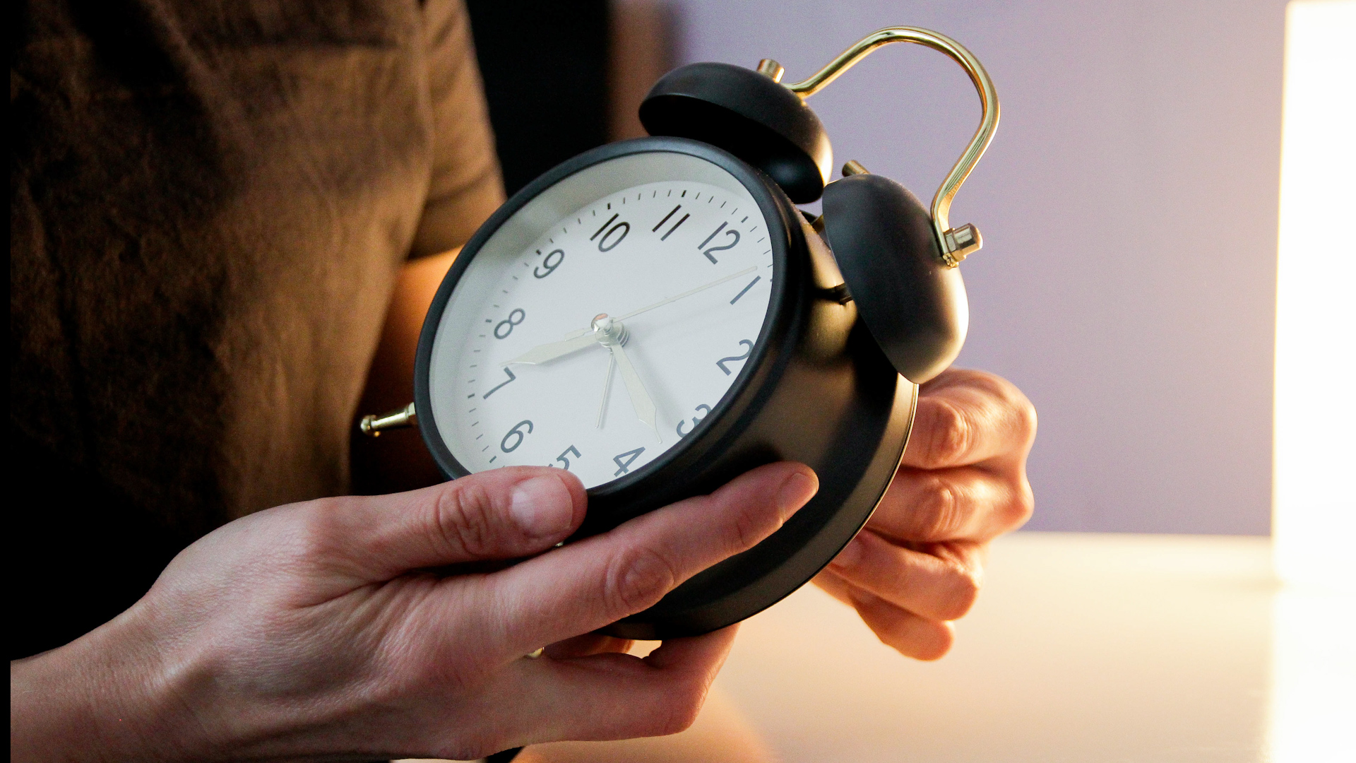 Clock jumps forward for last time in BC., while other provinces ponder ...
