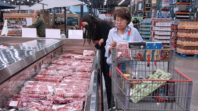 Stop doing this when shopping at Costco (it's a complete waste of time)