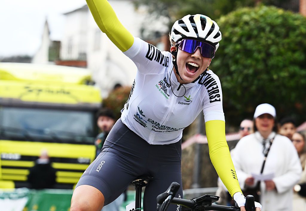 Vuelta a Extremadura: Mackenzie Coupland delivers stage 3 and GC wins ...