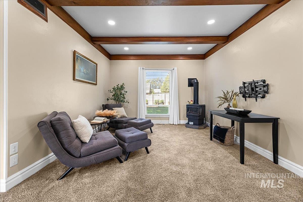 Charming 1910 Hill Road retreat in Boise, Idaho, featuring 5 bedrooms ...