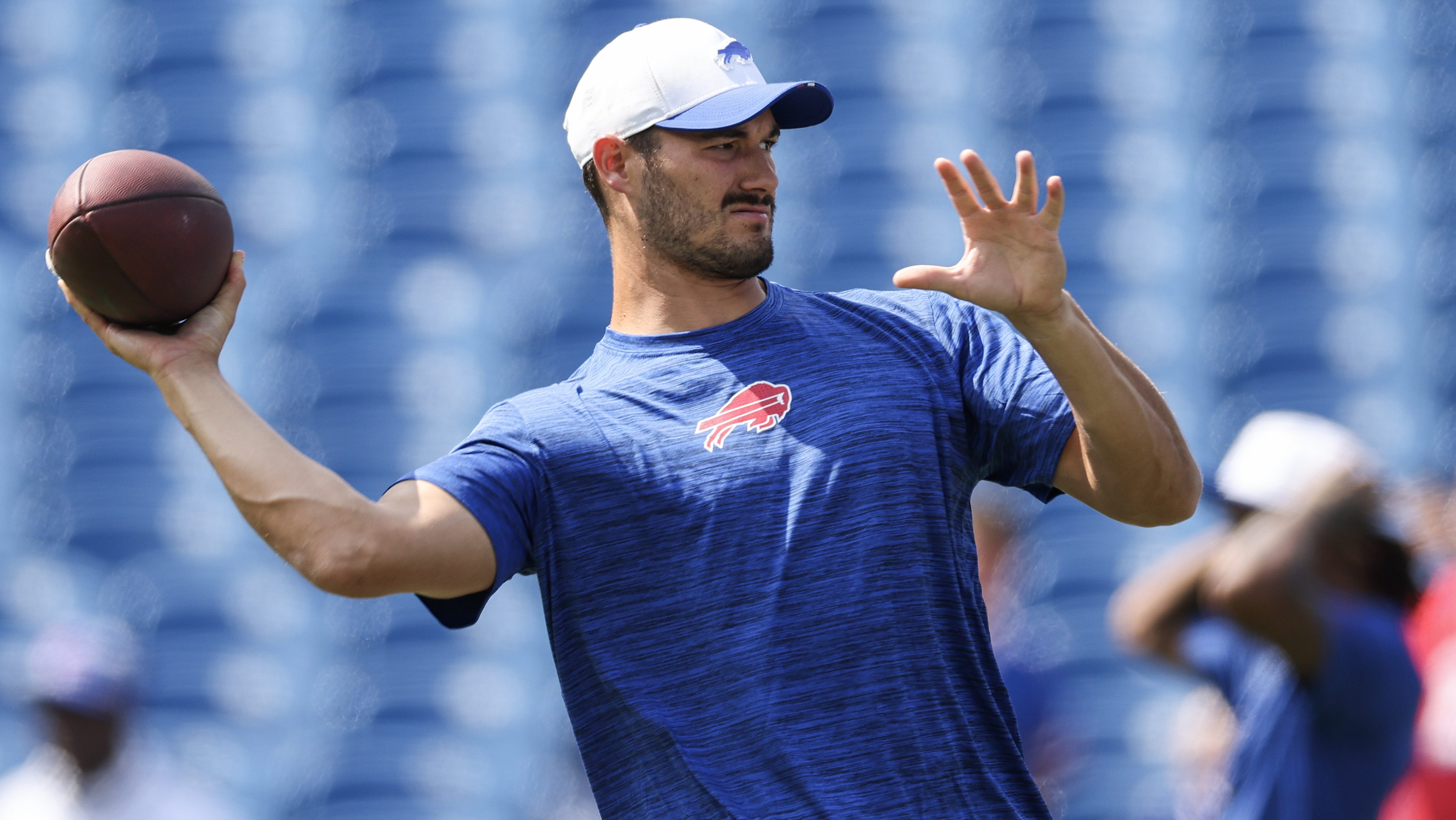 Jets interested in signing former No. 2 overall pick QB: Report