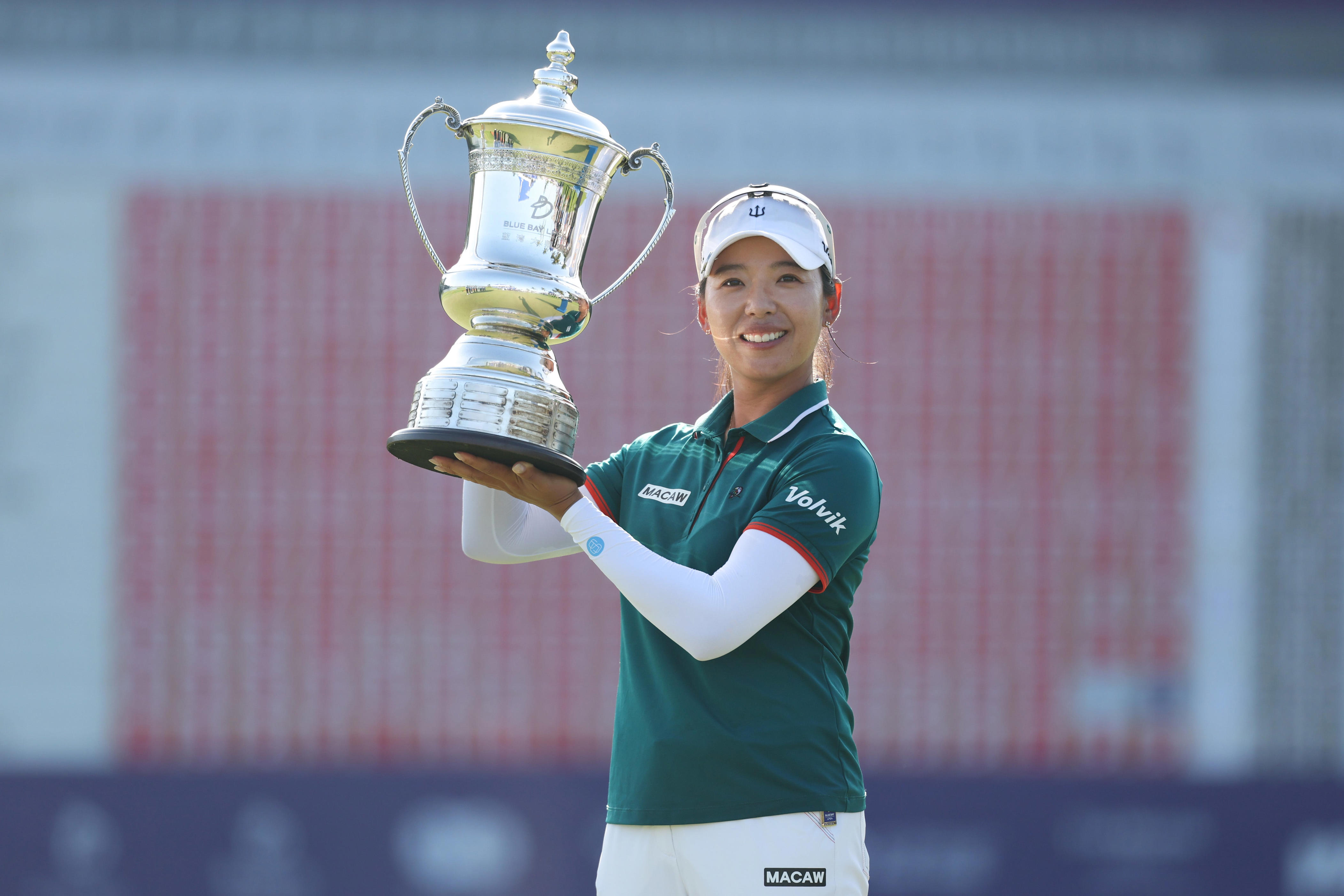LPGA player fights through 'terrible golf,' ends 9-year victory drought