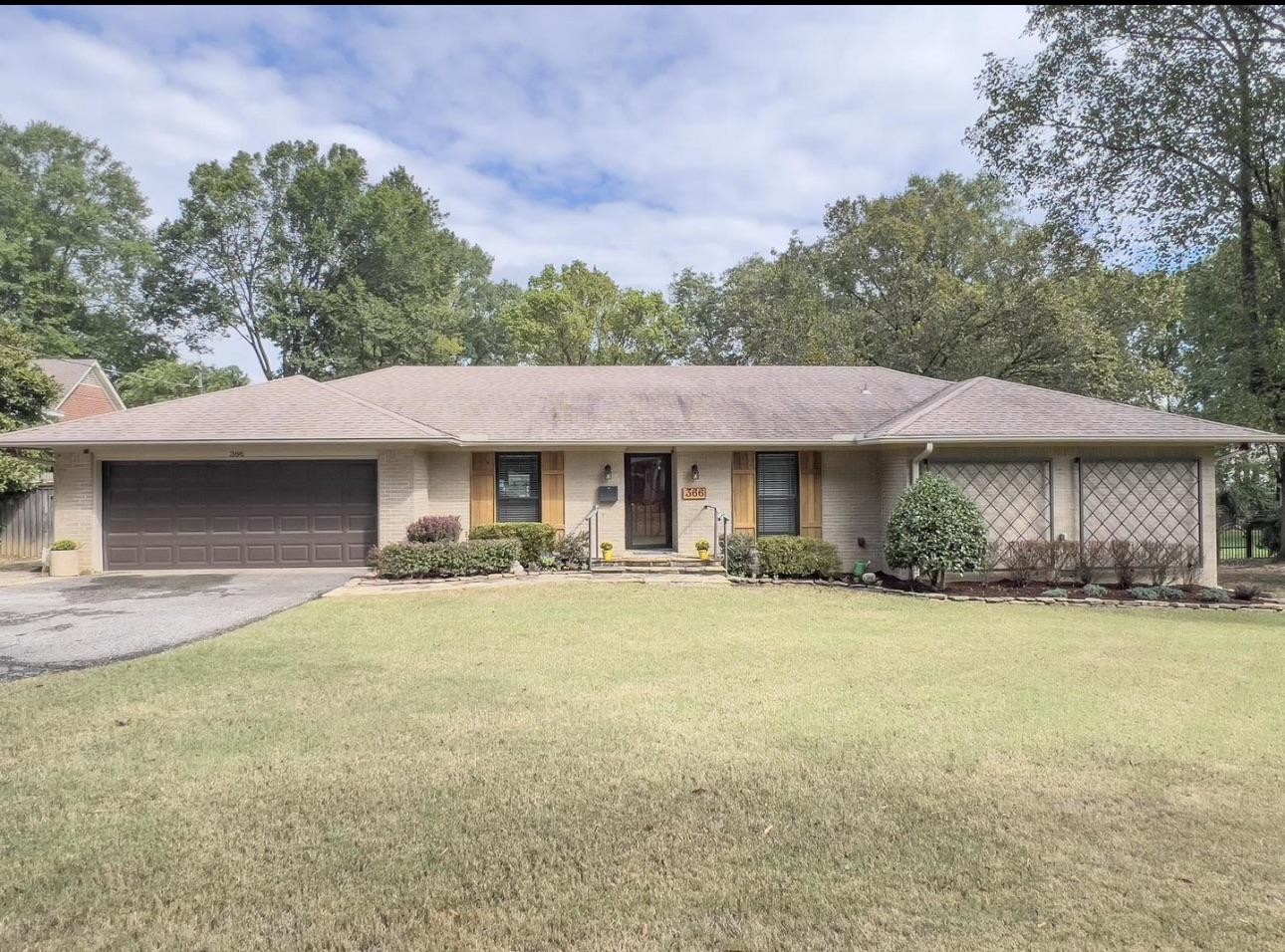 Why the 1970s ranch house became the most beloved home style in ...