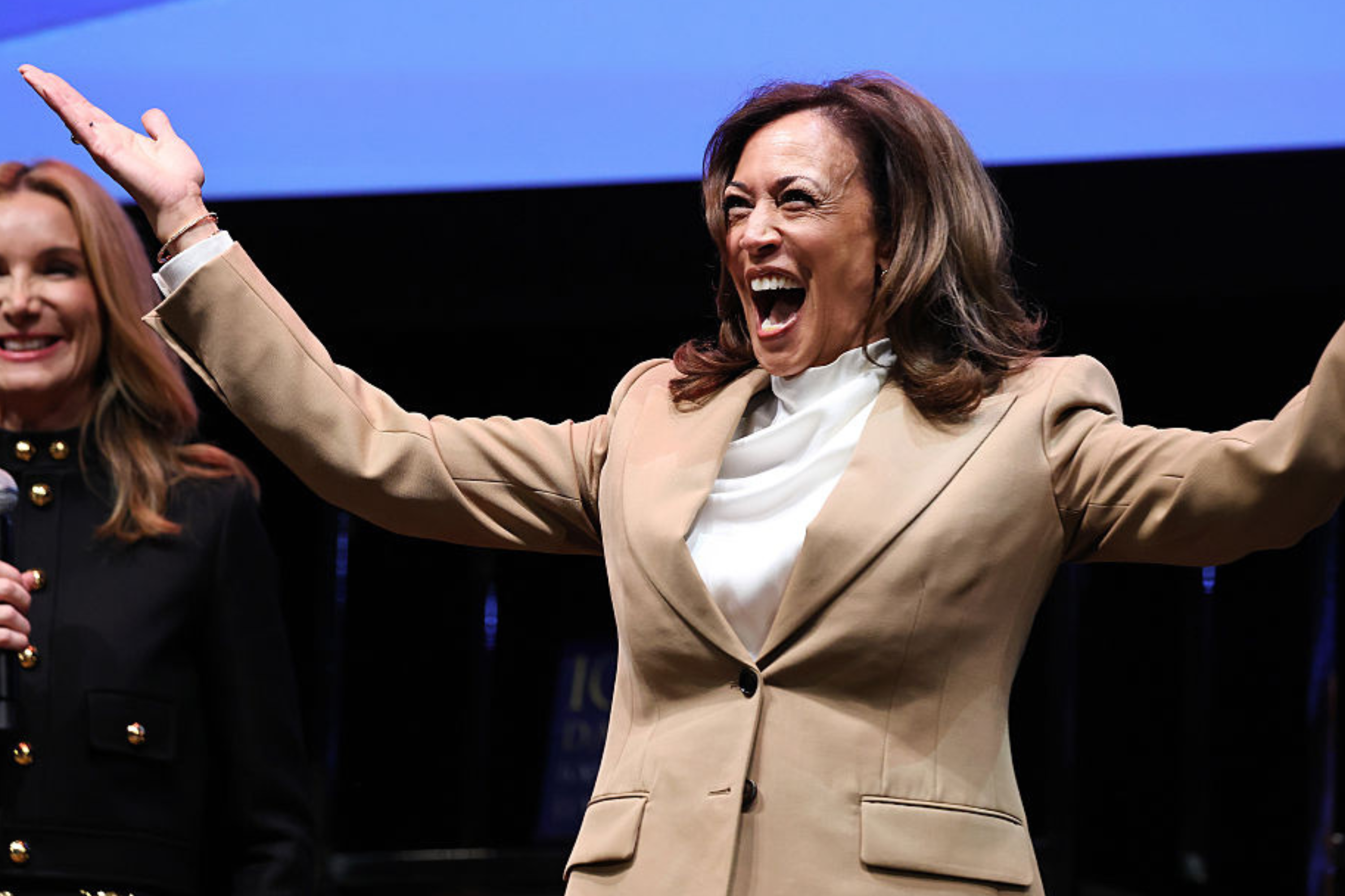 Kamala Harris gets boost on potential presidential bid