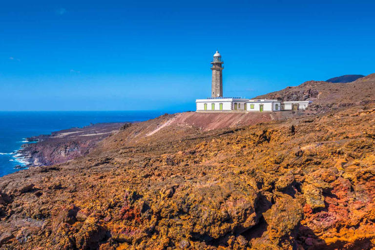 L’isola delle Canarie che (quasi) nessuno conosce: spiagge rosse ...