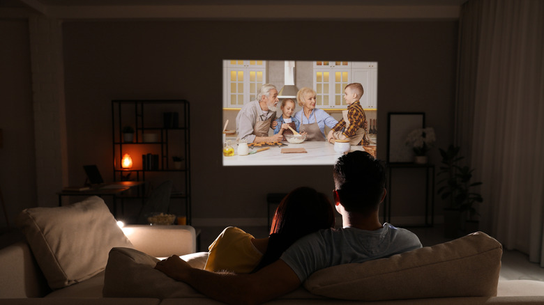 3 pros and 2 cons of replacing your TV with a projector