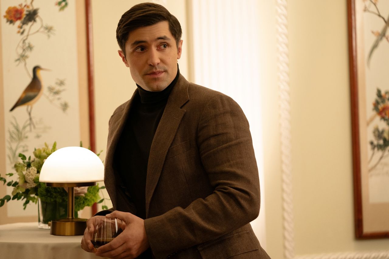Phil Dunster teases “Ted Lasso”’s ‘brilliant’ season 4 and whether he ...