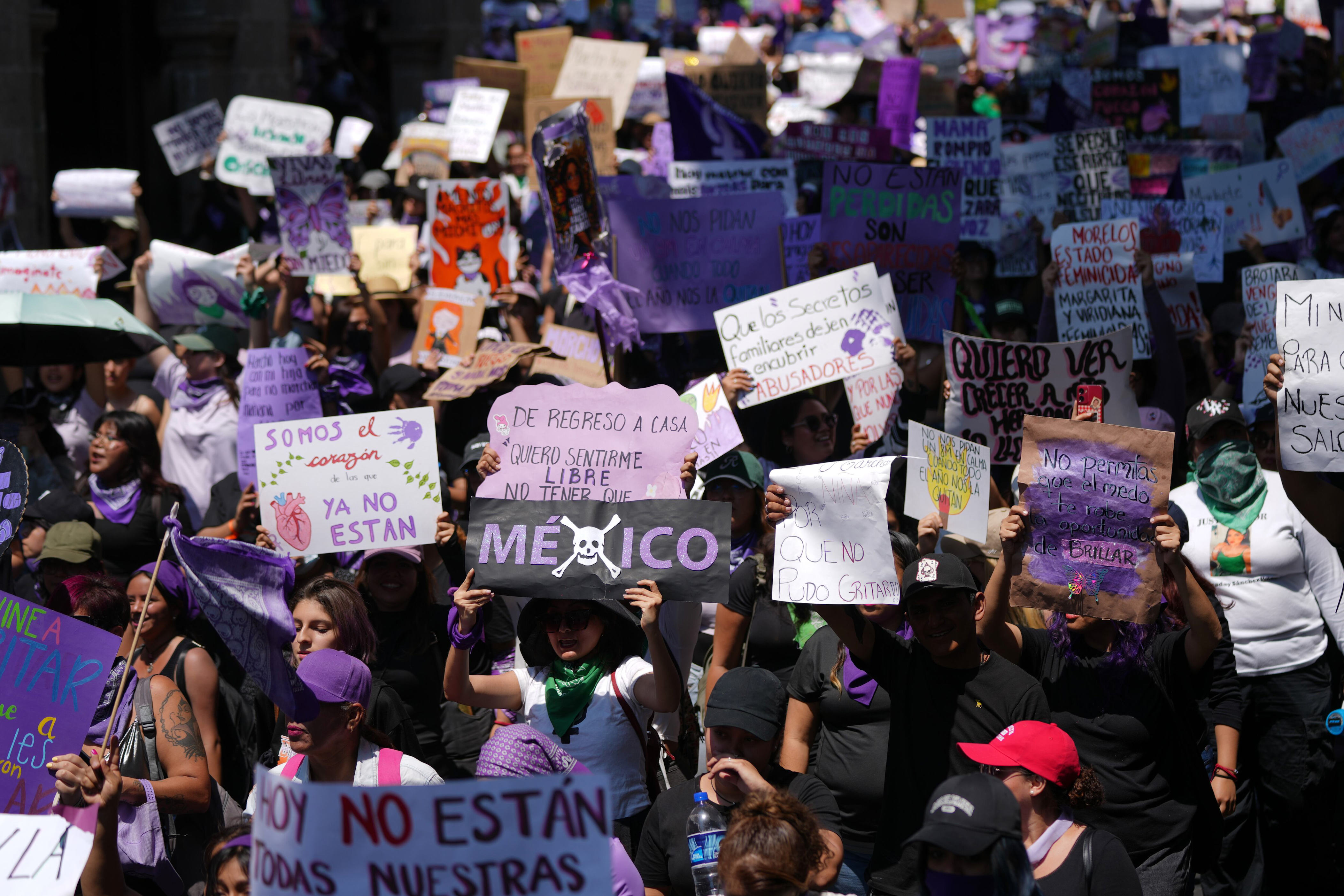 Movilizaciones del 8-M: “No a la guerra” en las marchas por el Día de ...