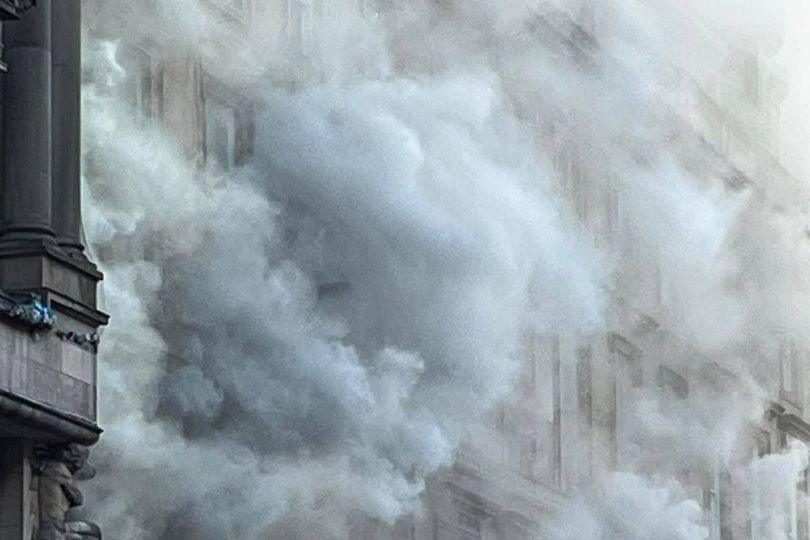 Fire crews battle huge blaze near Glasgow Central Station as trains ...