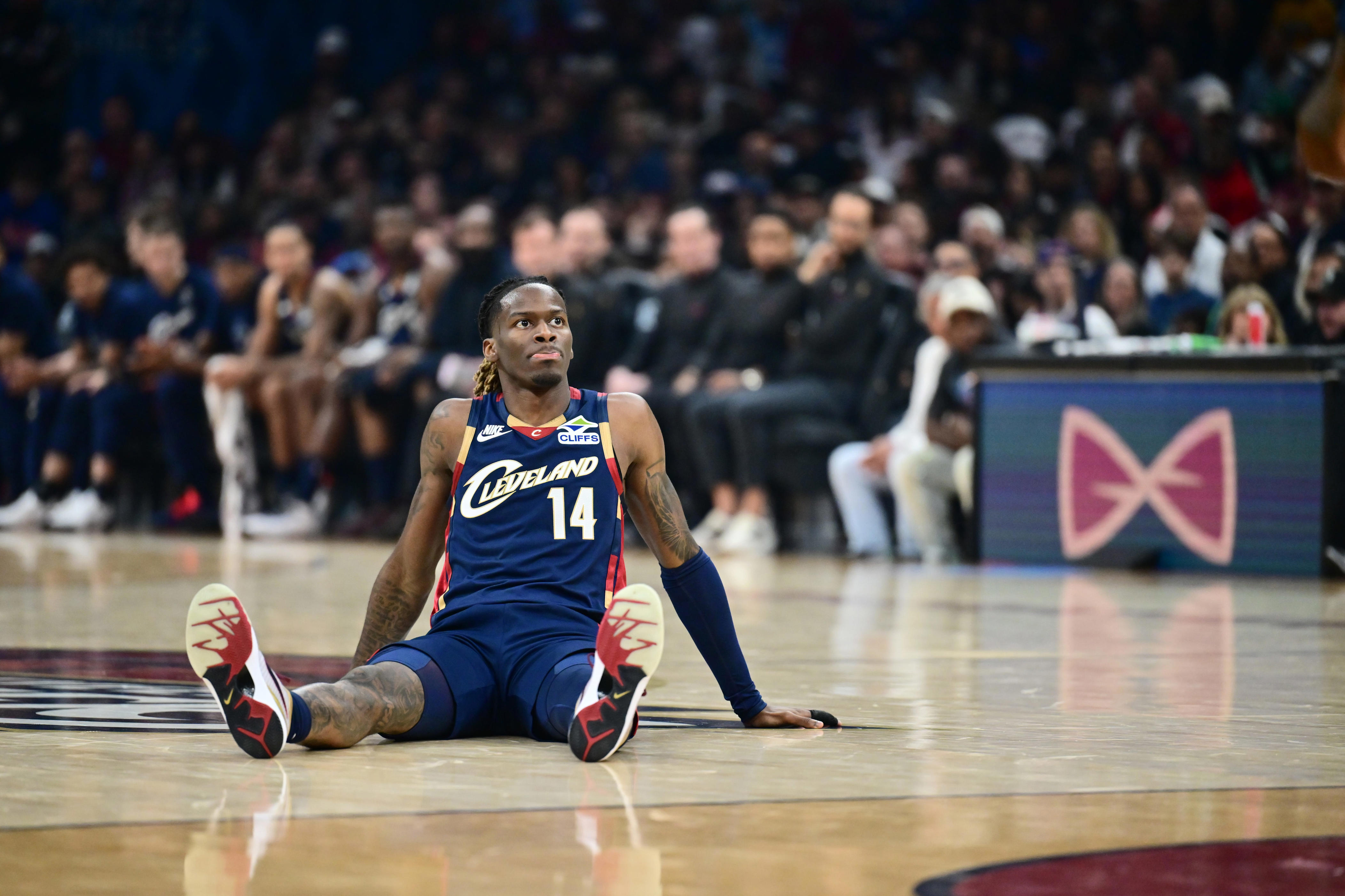 Cavs score, injury report vs Celtics as top two East contenders battle