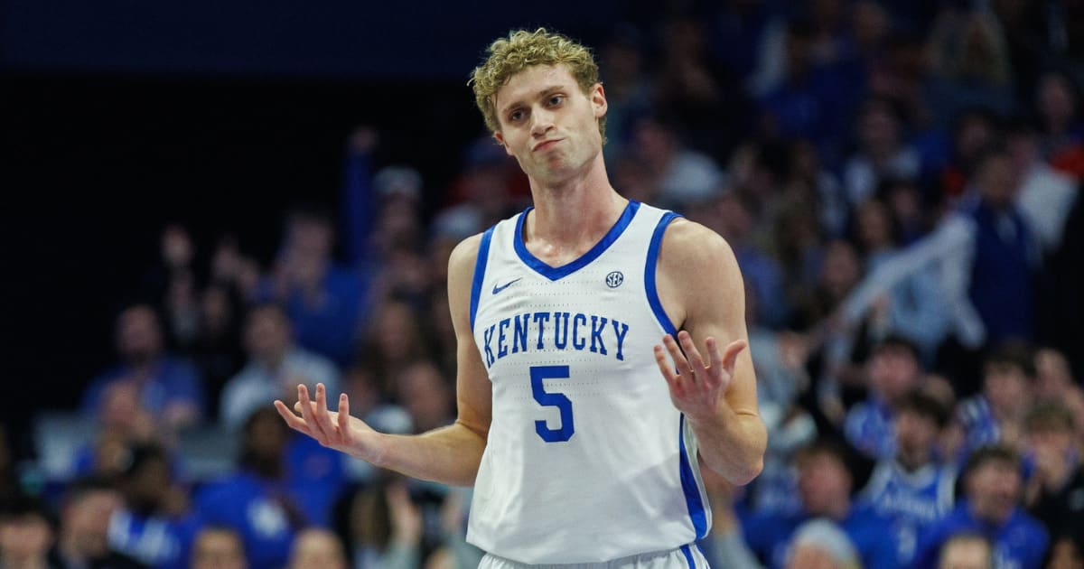 Kentucky needs Collin Chandler to score to win in March