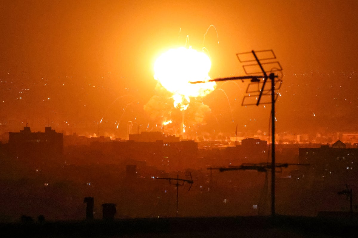 Iran war could bring down global economy after oil price warning<br>