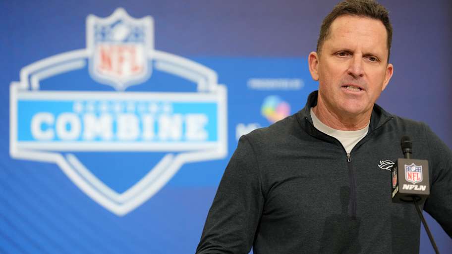 Broncos rumored to be interested in grand slam running back signing