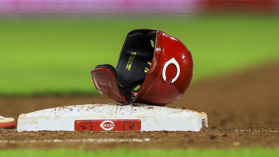 Reds prospect running out of time amid crowded shortstop race