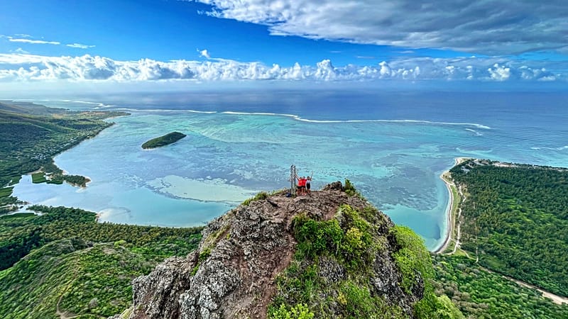 mauritius-beyond-the-beach-mountain-peaks-temple-lakes-and