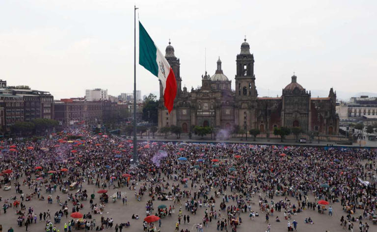 Marcha del 8M 2026 en CDMX reúne a 120 mil mujeres; Brugada reporta ...