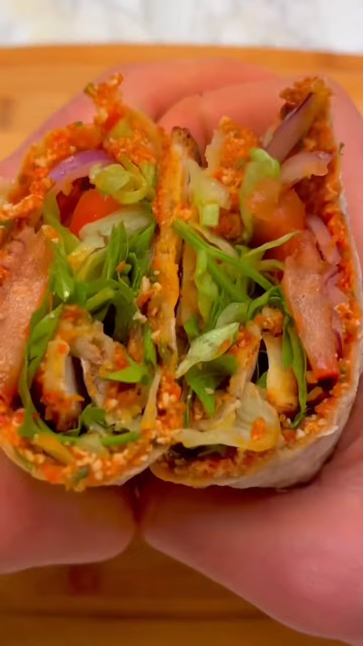 How to make vegan lahmacun at home