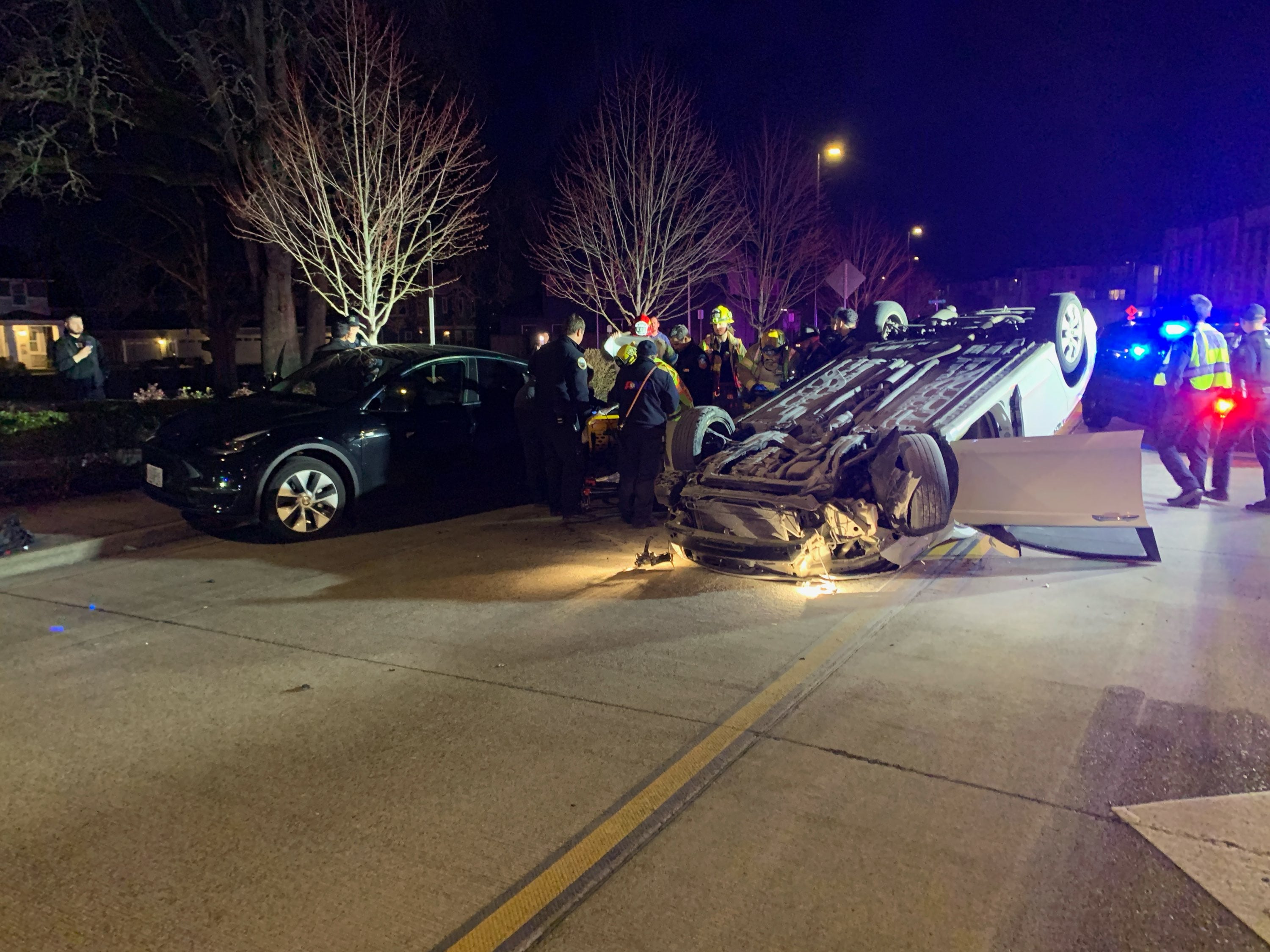 1 hurt in rollover crash in SE Hillsboro; bystander puts out engine ...