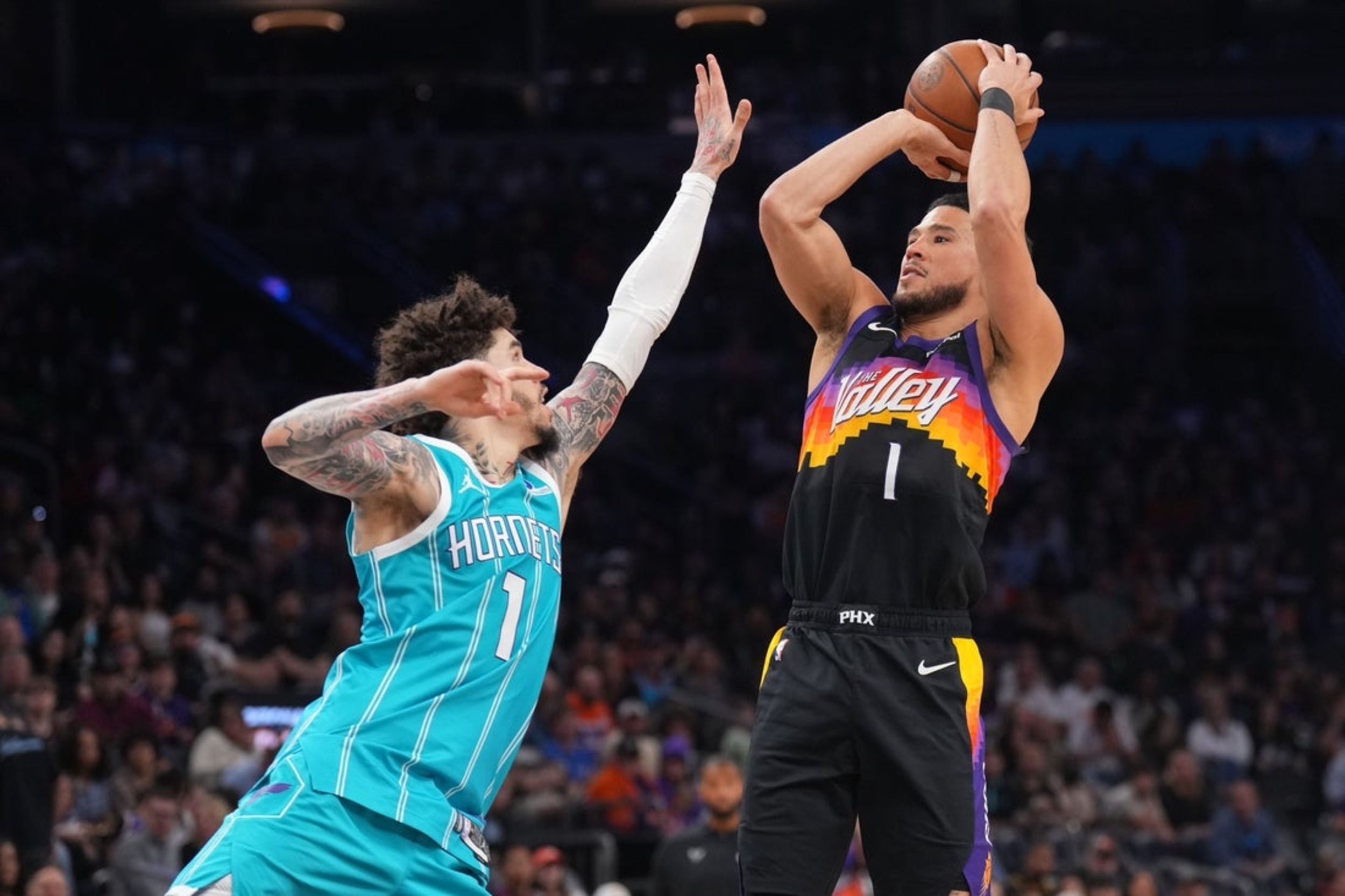 Devin Booker, Suns solve Hornets' mastery in road games
